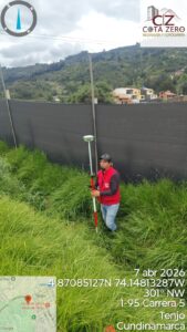 Levantamiento topográfico con curvas de nivel