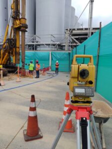 Control topográfico en obra de construcción
